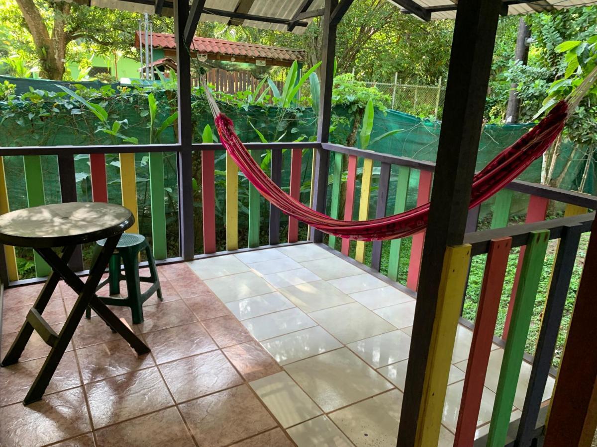 Brigitte'S Ranch Hotel Cahuita Ngoại thất bức ảnh