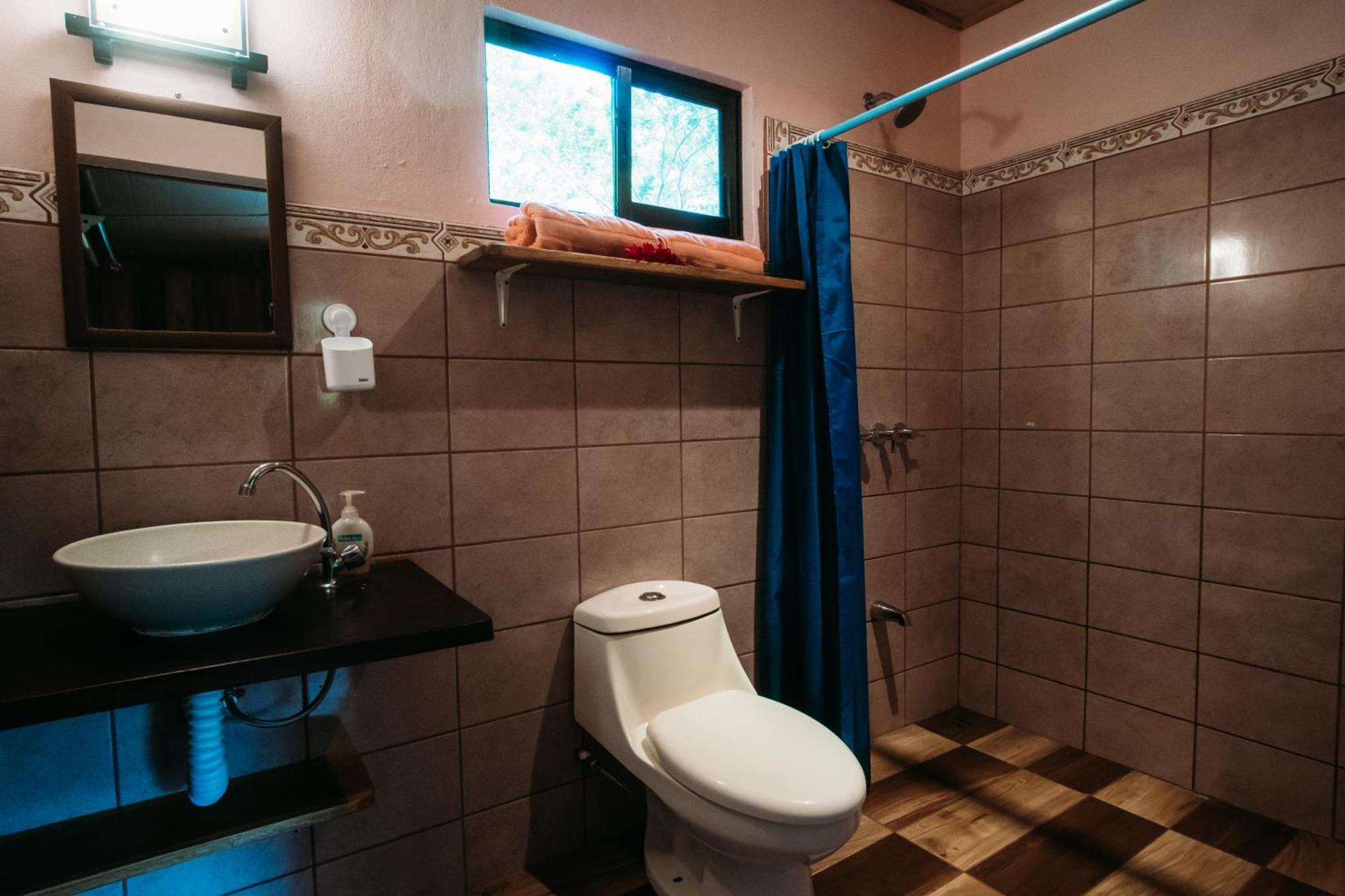Brigitte'S Ranch Hotel Cahuita Ngoại thất bức ảnh