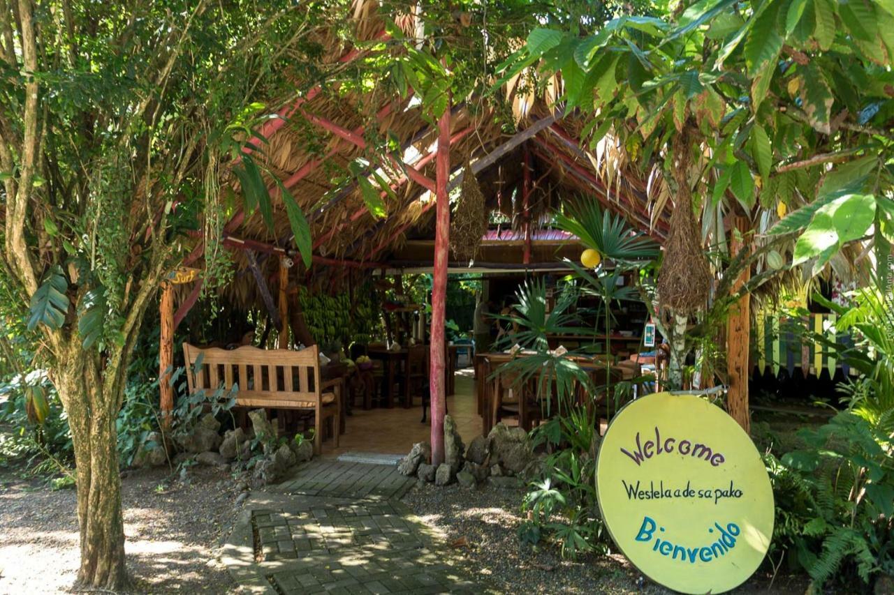 Brigitte'S Ranch Hotel Cahuita Ngoại thất bức ảnh